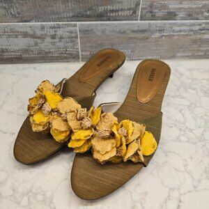 Flowery small heel slide on shoes